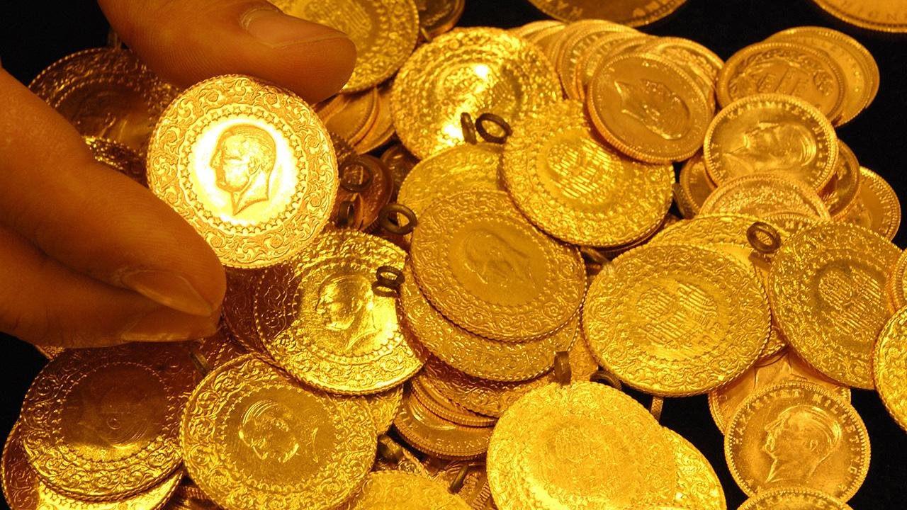 Altın Fiyatlarında Sert Düşüş! Ons 4.381 Dolardan 4.245 Dolara Geriledi