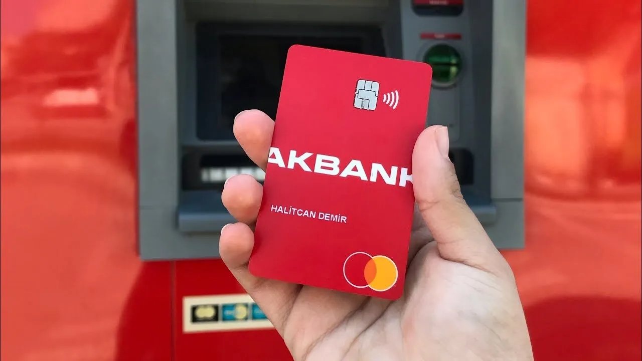 Akbank Hesabı olanlara 200.000 TL Borç kapatma kredisi verilecek