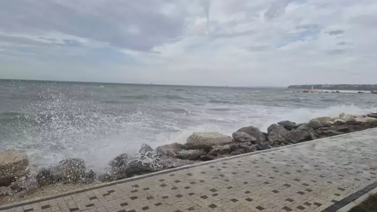 Meteoroloji’den Sarı Alarm! İstanbul ve 9 İl İçin Fırtına ve Dolu Uyarısı